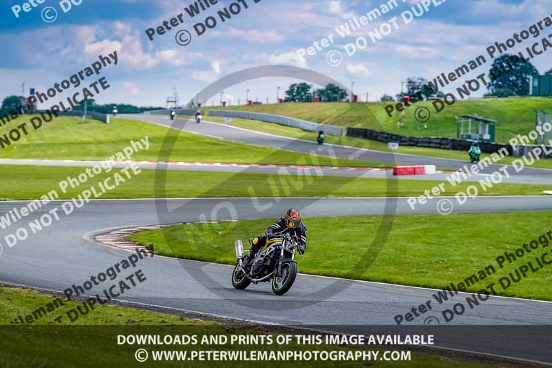 anglesey;brands hatch;cadwell park;croft;donington park;enduro digital images;event digital images;eventdigitalimages;mallory;no limits;oulton park;peter wileman photography;racing digital images;silverstone;snetterton;trackday digital images;trackday photos;vmcc banbury run;welsh 2 day enduro